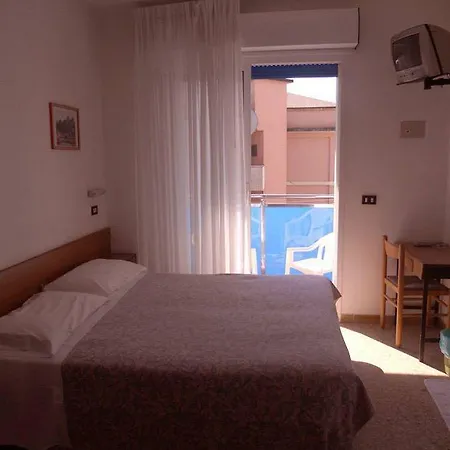 Ξενοδοχείο Bahia 3*